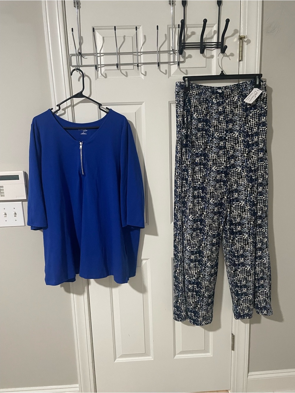 Women’s Blue Patterned Pull-On Pants 1x Suprema tunic 1x